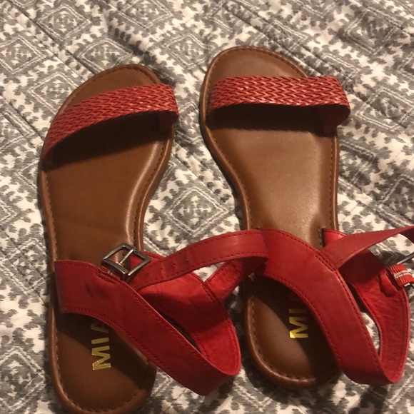 Mia Calista Size 10M - Picture 2 of 4